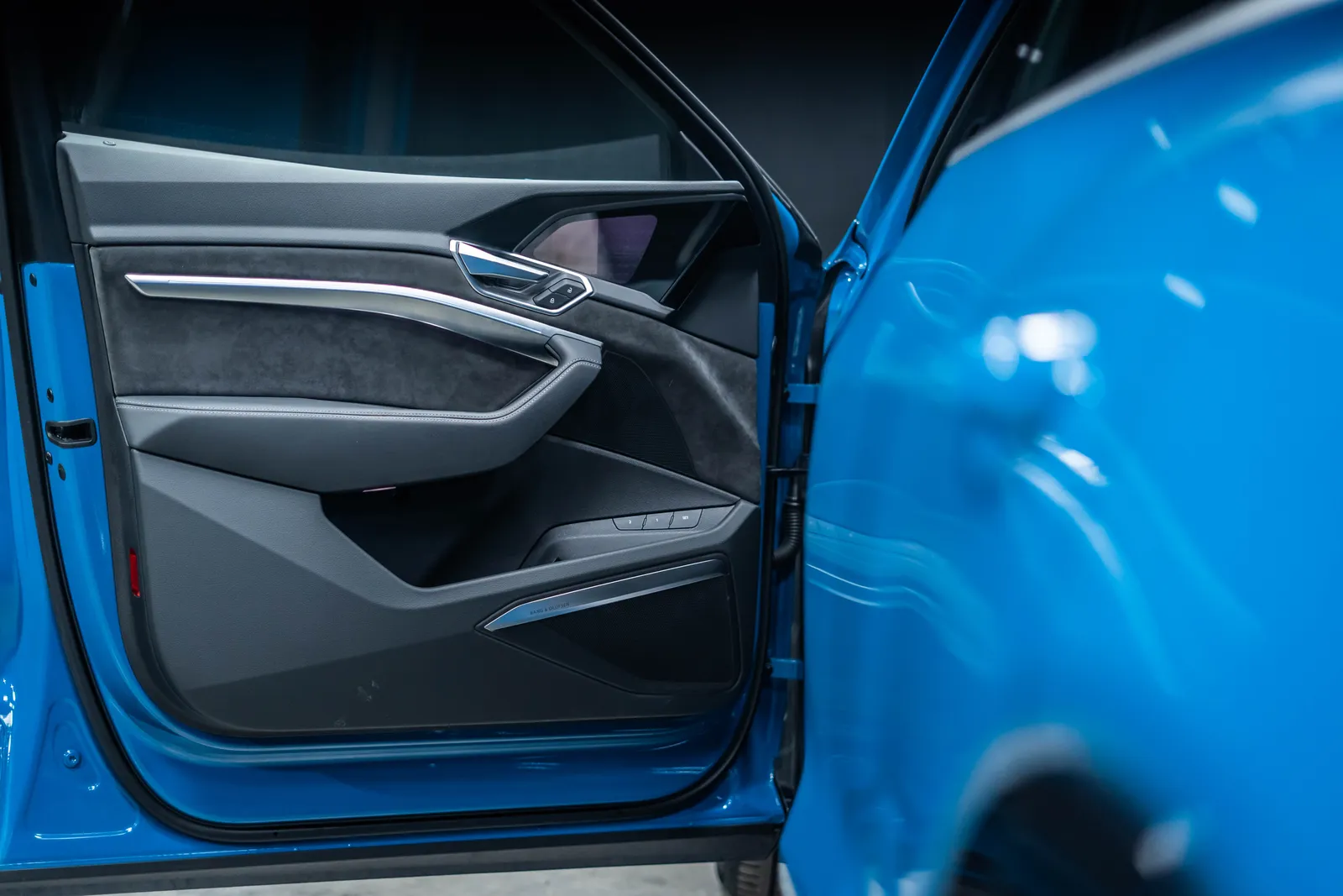 Audi E-tron 55 quattro Pano LED SHZ ACC Klimaut. – снимка 7