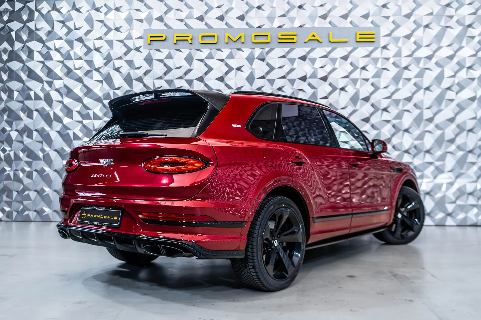 Bentley Bentayga V8 First Edition BLACK SPEC CARBON* – снимка 4