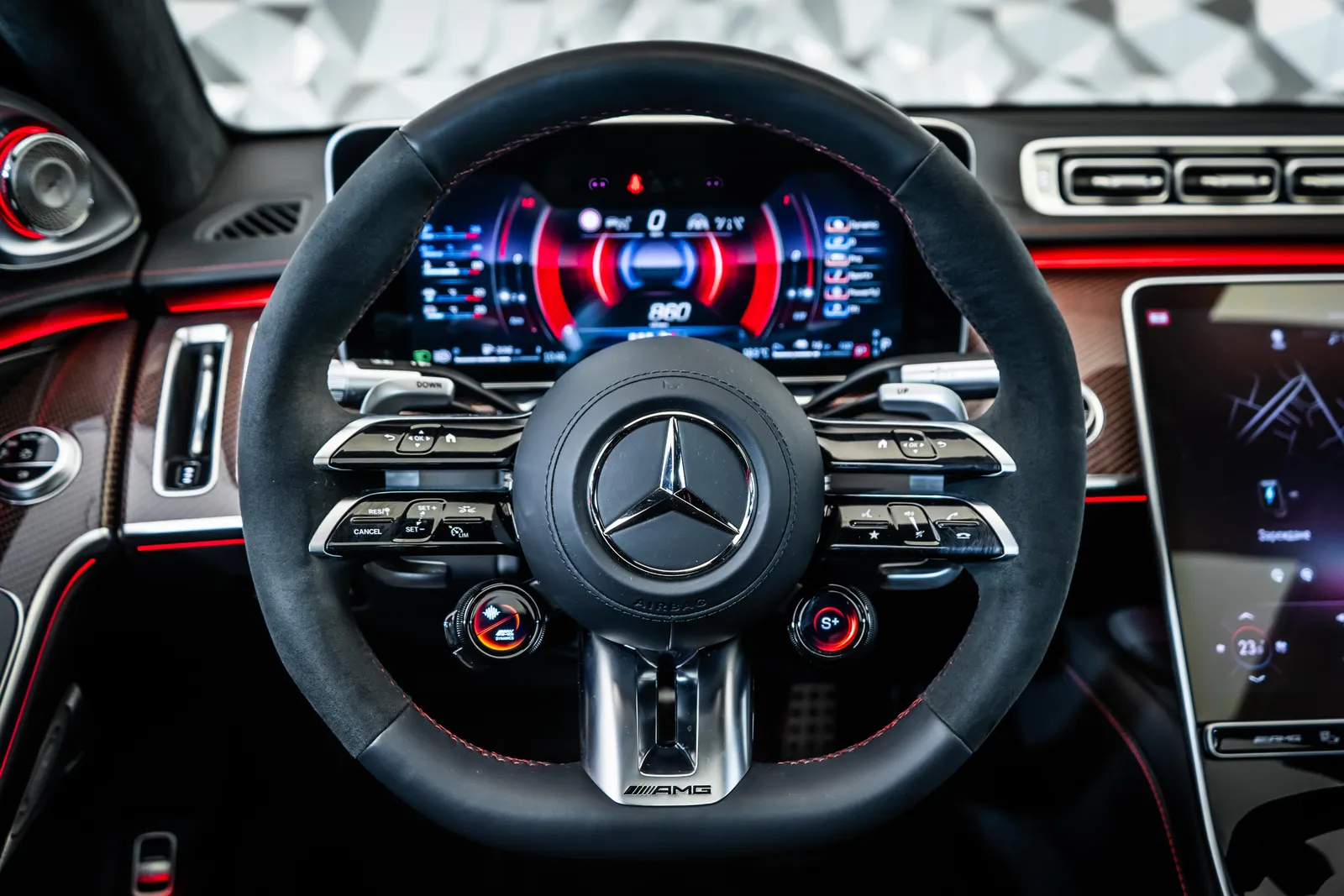 Mercedes-Benz S 63 AMG Edition 1*Carbon*Pano*Burmester – снимка 11