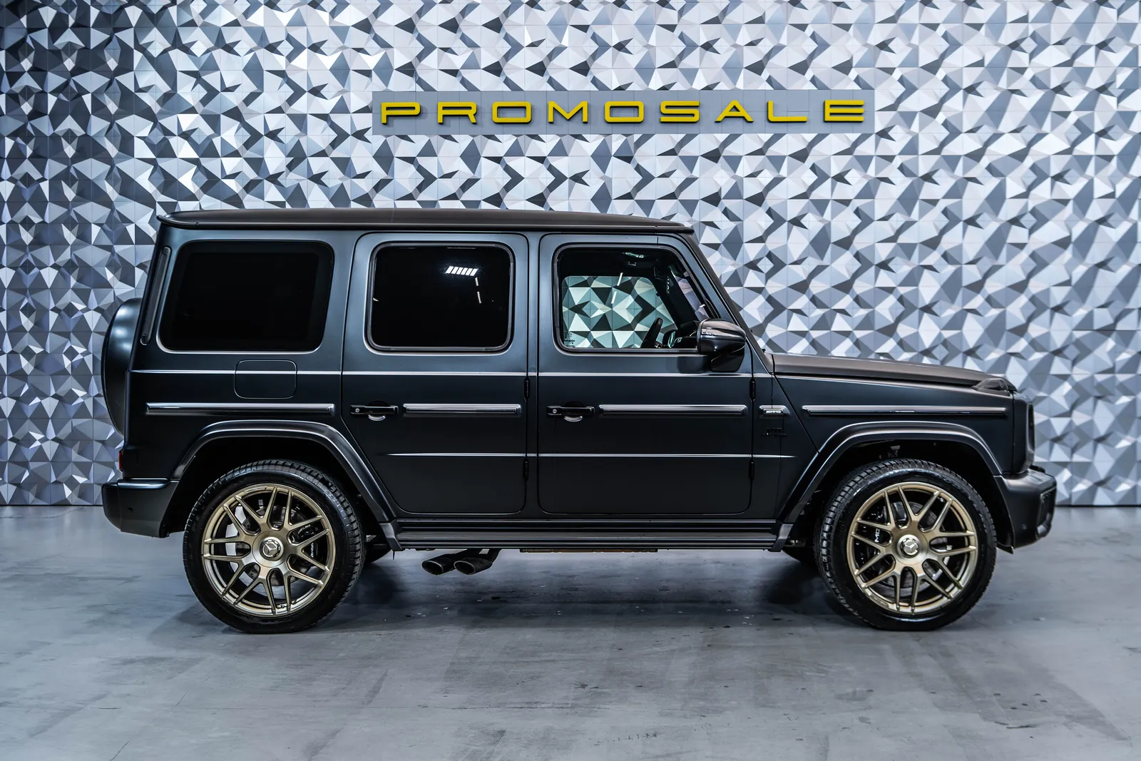 Mercedes-Benz G 63 AMG 4M AMG*Night*Pano*Burm – снимка 6