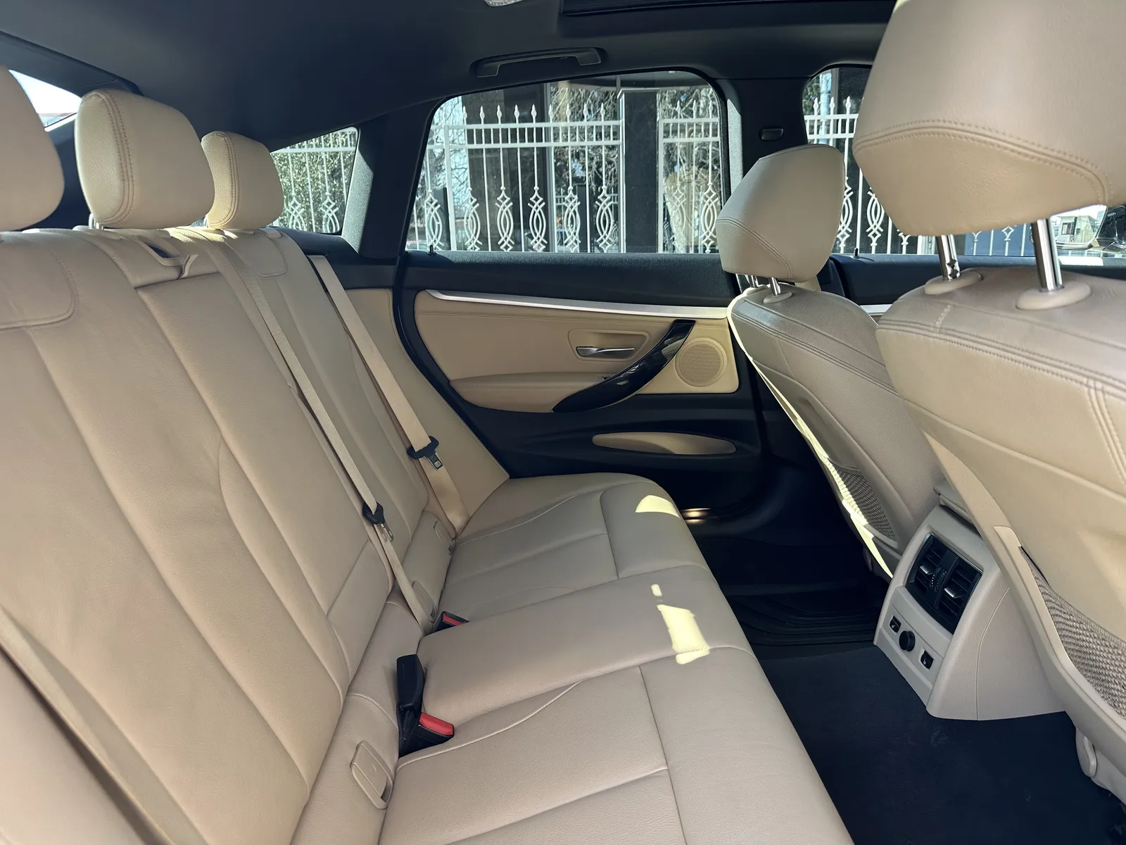 BMW 3gt 320d xDrive LED Luxury Line – снимка 15