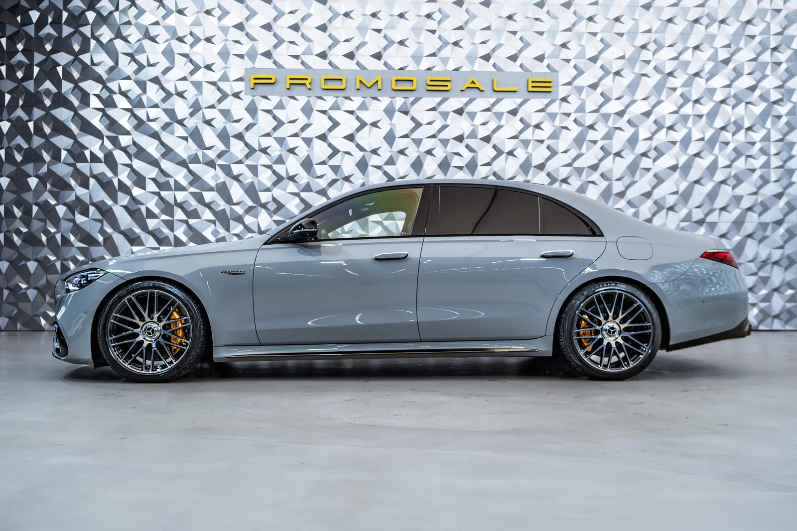 Mercedes-Benz S 63 AMG Edition 1*Carbon*Pano*Burmester – снимка 3