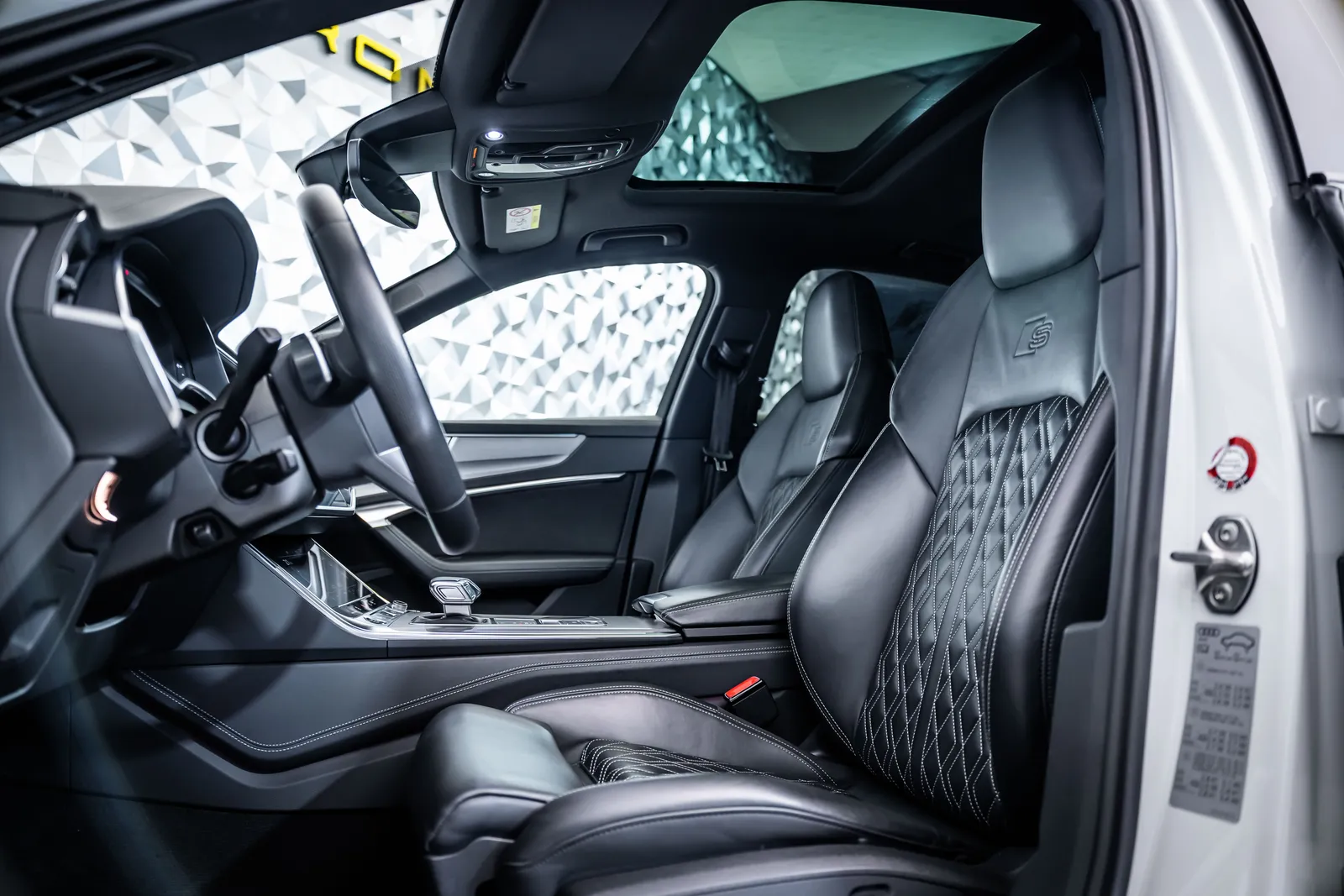 Audi A6 55 quattro PHEV*Pano*B&O – снимка 12