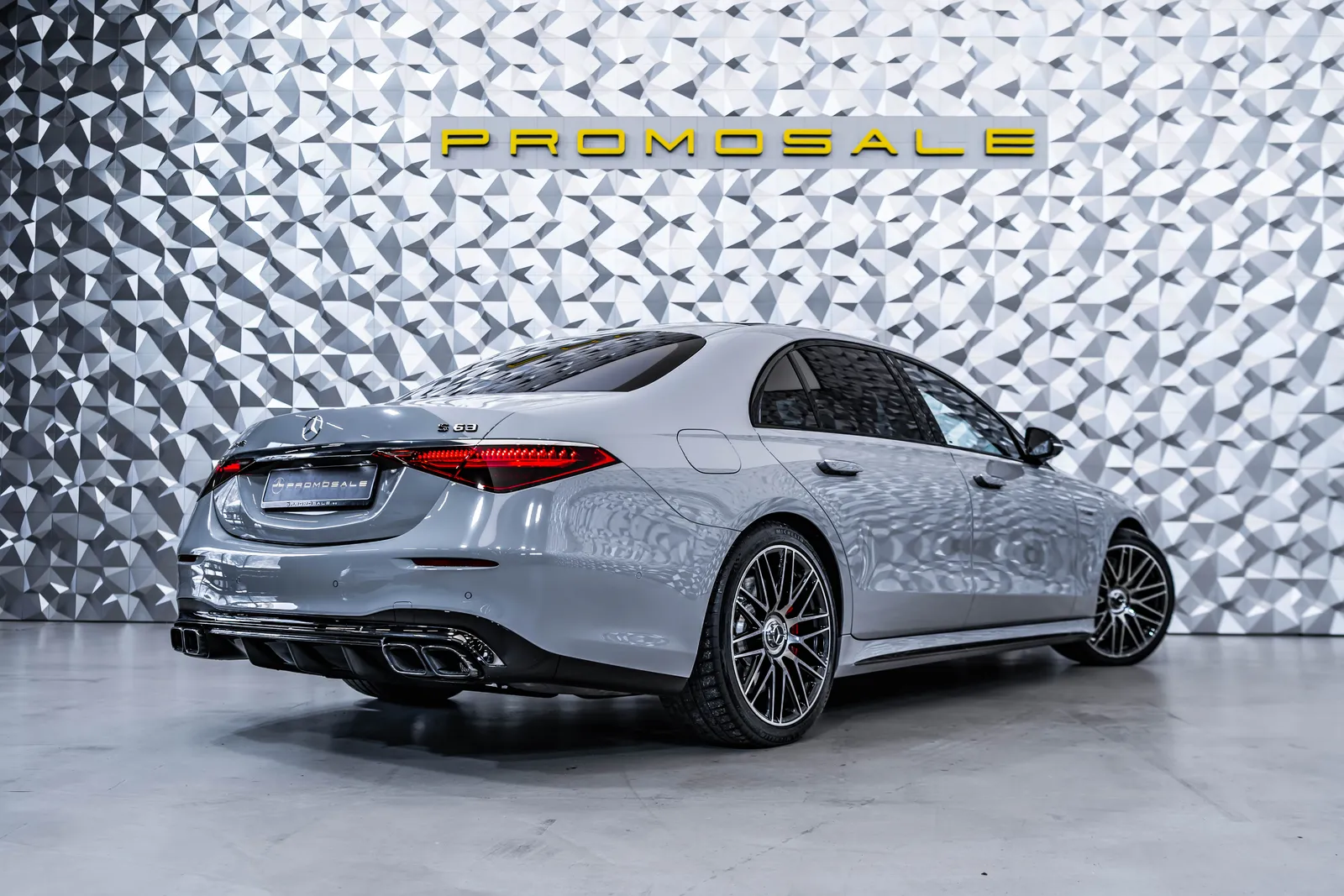 Mercedes-Benz S 63 AMG Edition 1*Carbon*Pano*Burmester – снимка 4
