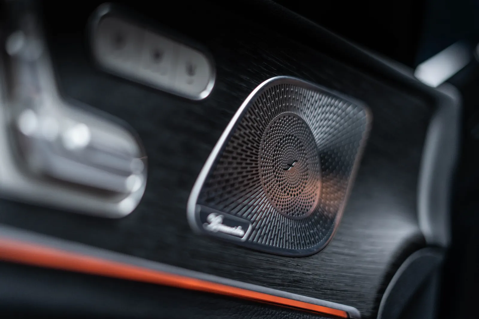 Mercedes-Benz GLE 400 d Coupe 4M AMG*Air*Distronic* – снимка 8