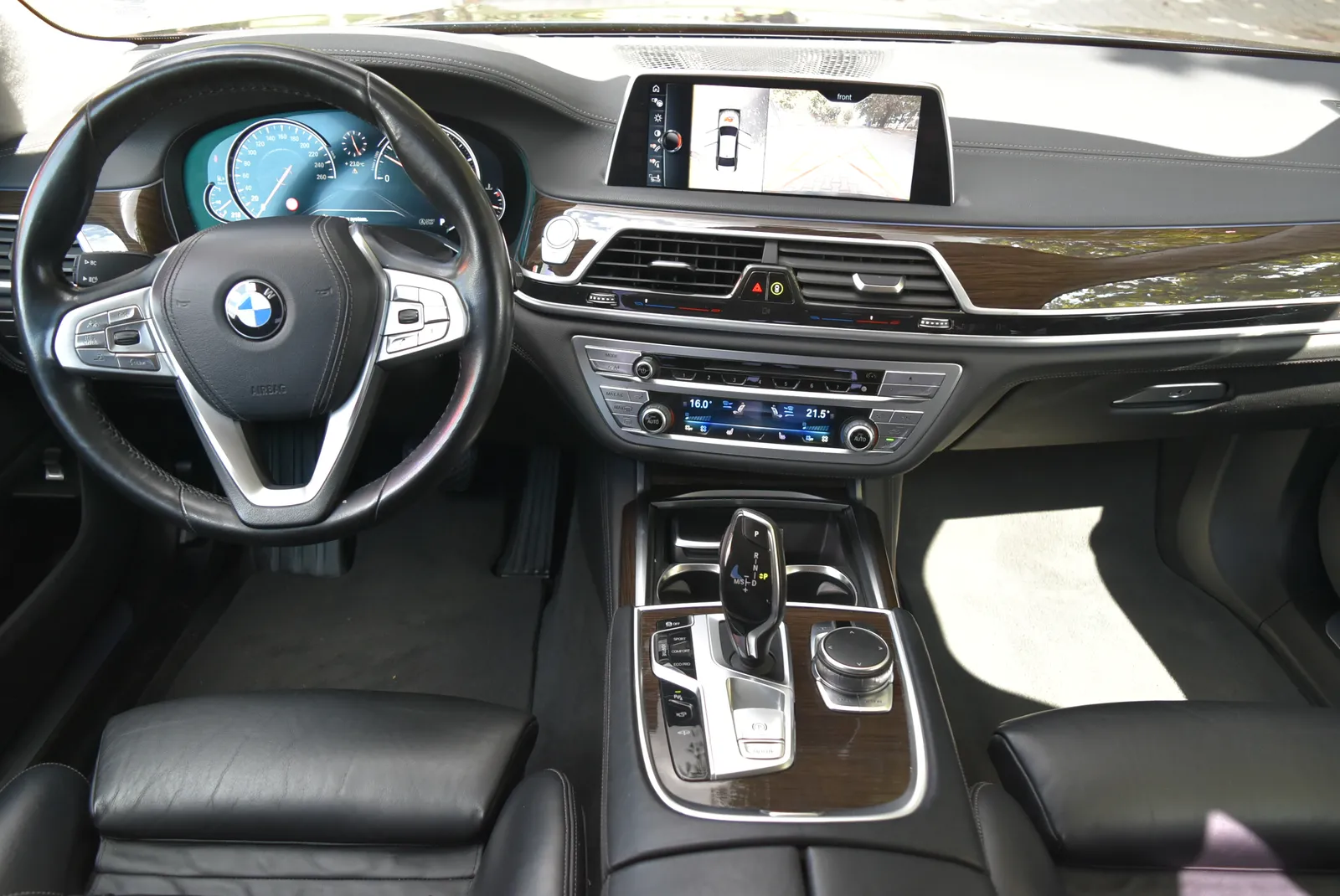 BMW 740 d xDrive*SoftCl*360*DisplayKey* – снимка 18