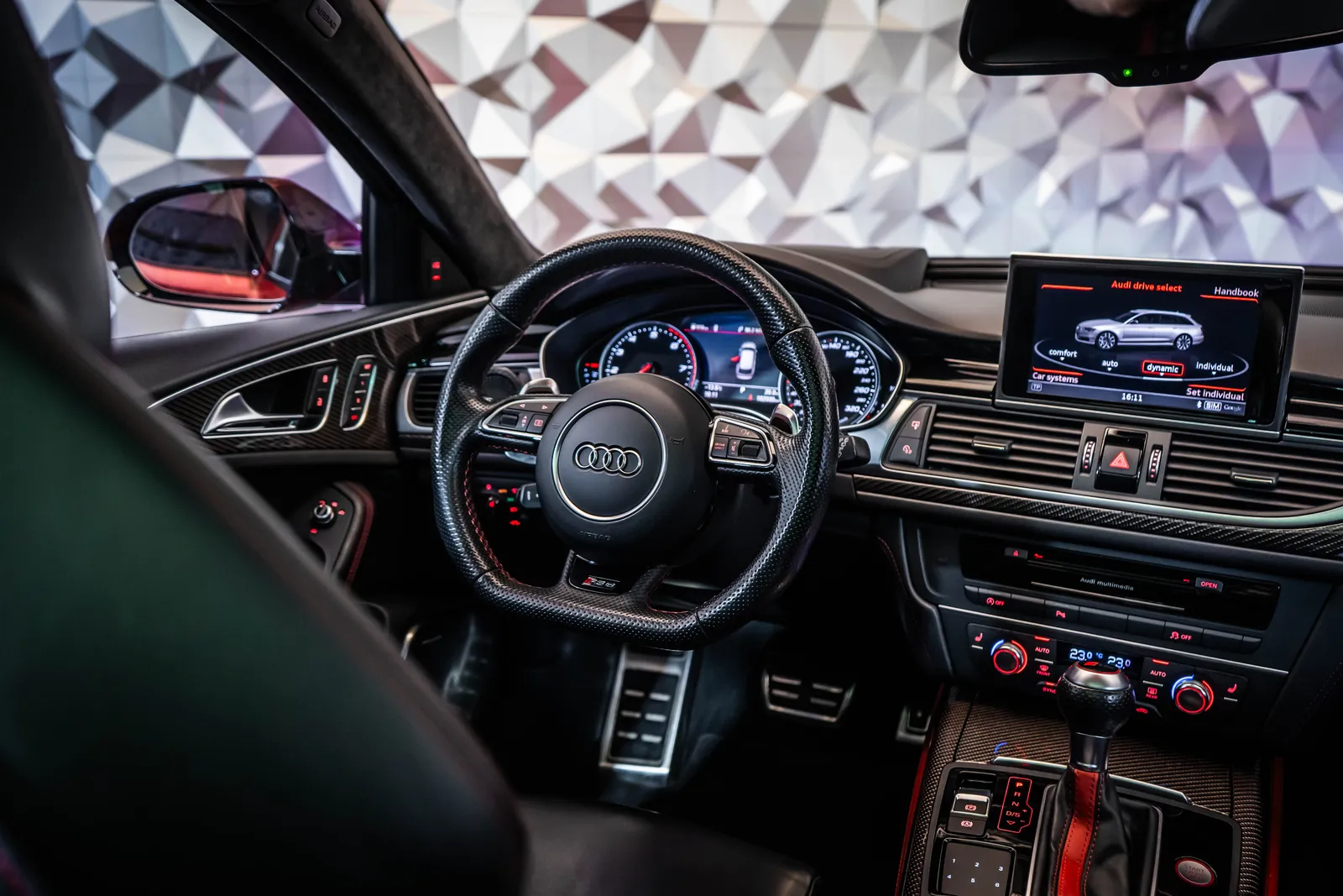 Audi Rs6 *Performance*B&O*HUD*ACC*SOFT-CLOSE* – снимка 19
