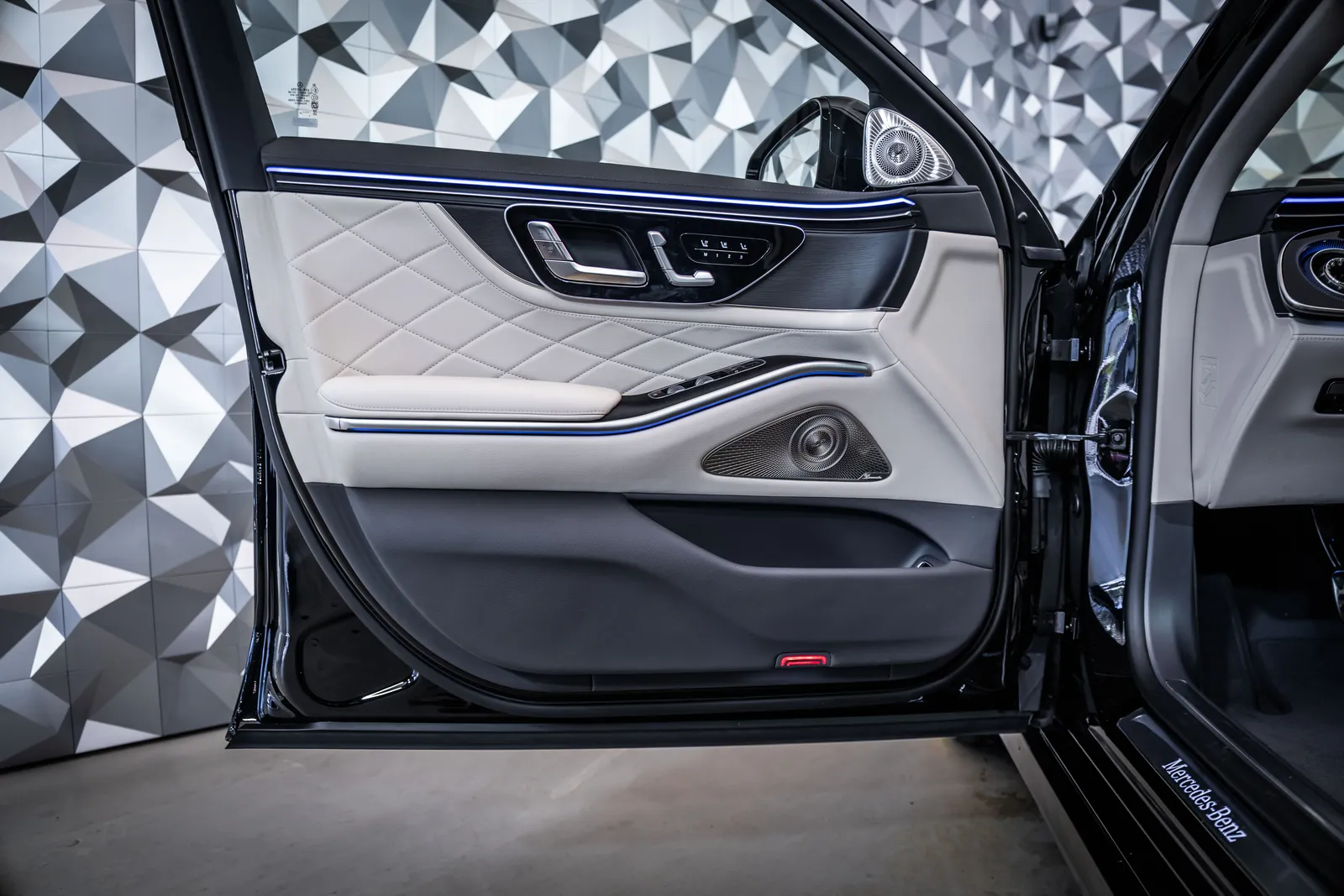 Mercedes-Benz S 450 d L 4M AMG*Pano*Burm*360 – снимка 7